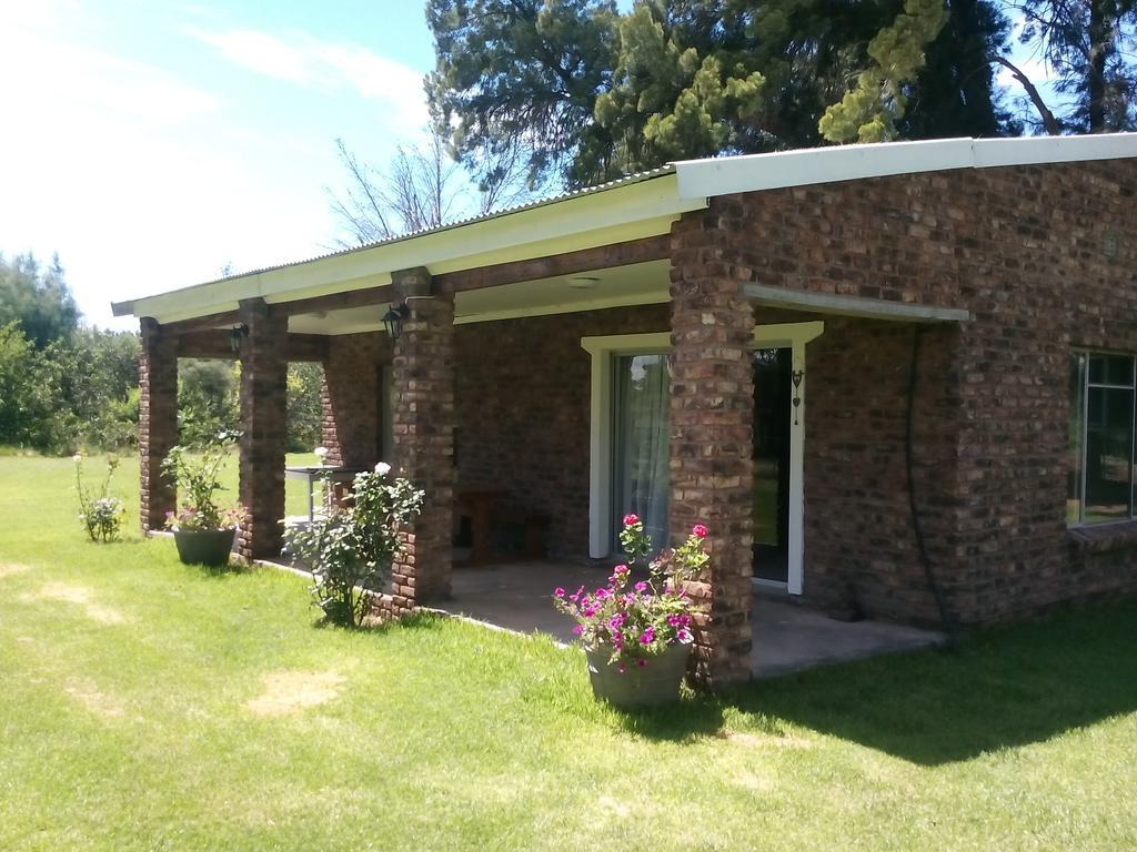 Beaconsfield Farm Villa Hofmeyr Bagian luar foto